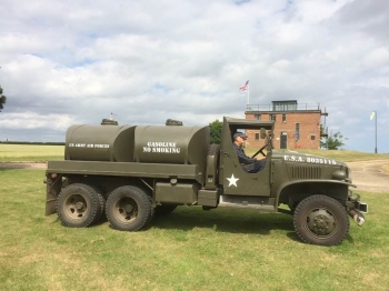 Tanker(1).jpg
